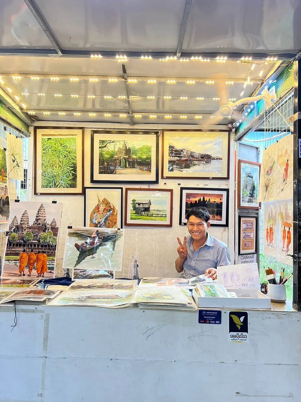 Made in Cambodia Market — stand d'aquarelles artisan