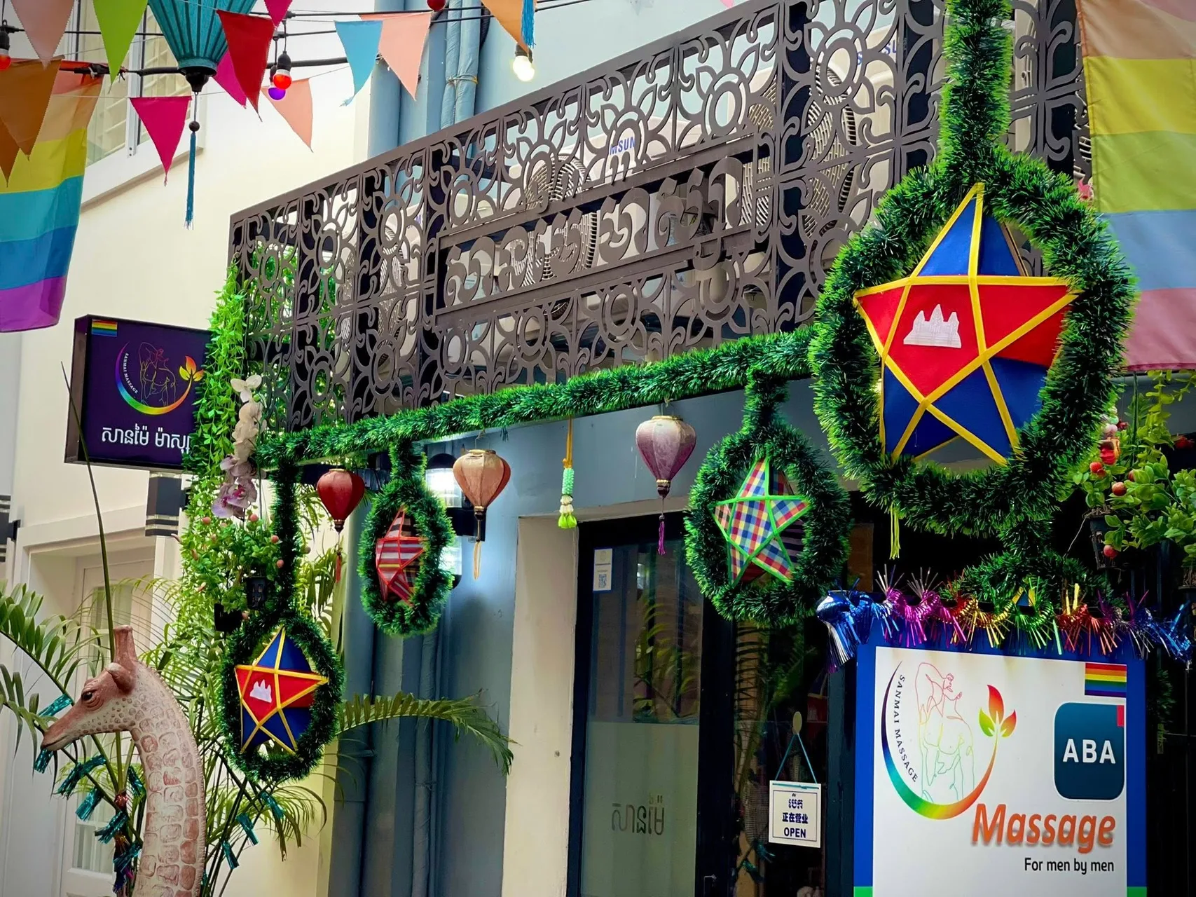 Sanmai Massage — entrée LGBTQ+ friendly derrière le Old Market