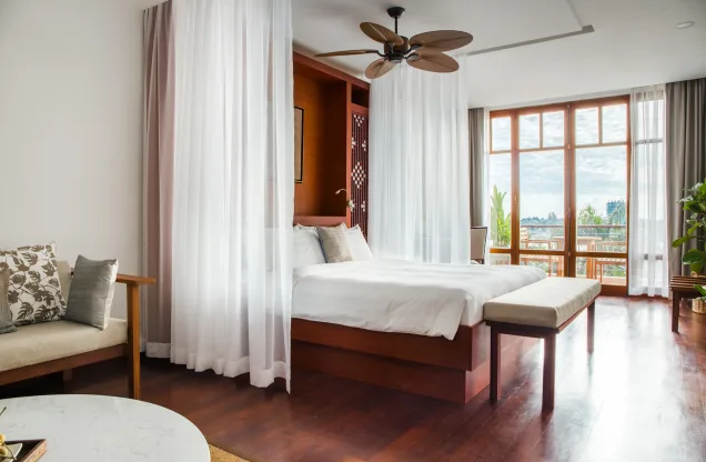 Amanjaya Pancam Hotel — guest room