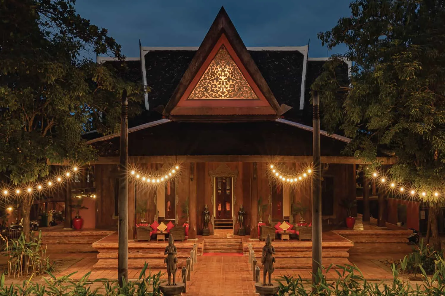 Apsara Theatre — Wat Bo