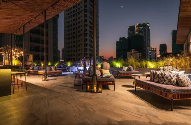 Baitong Hotel & Resort — gardens