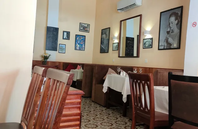 Bistrot de la Poste — dining room
