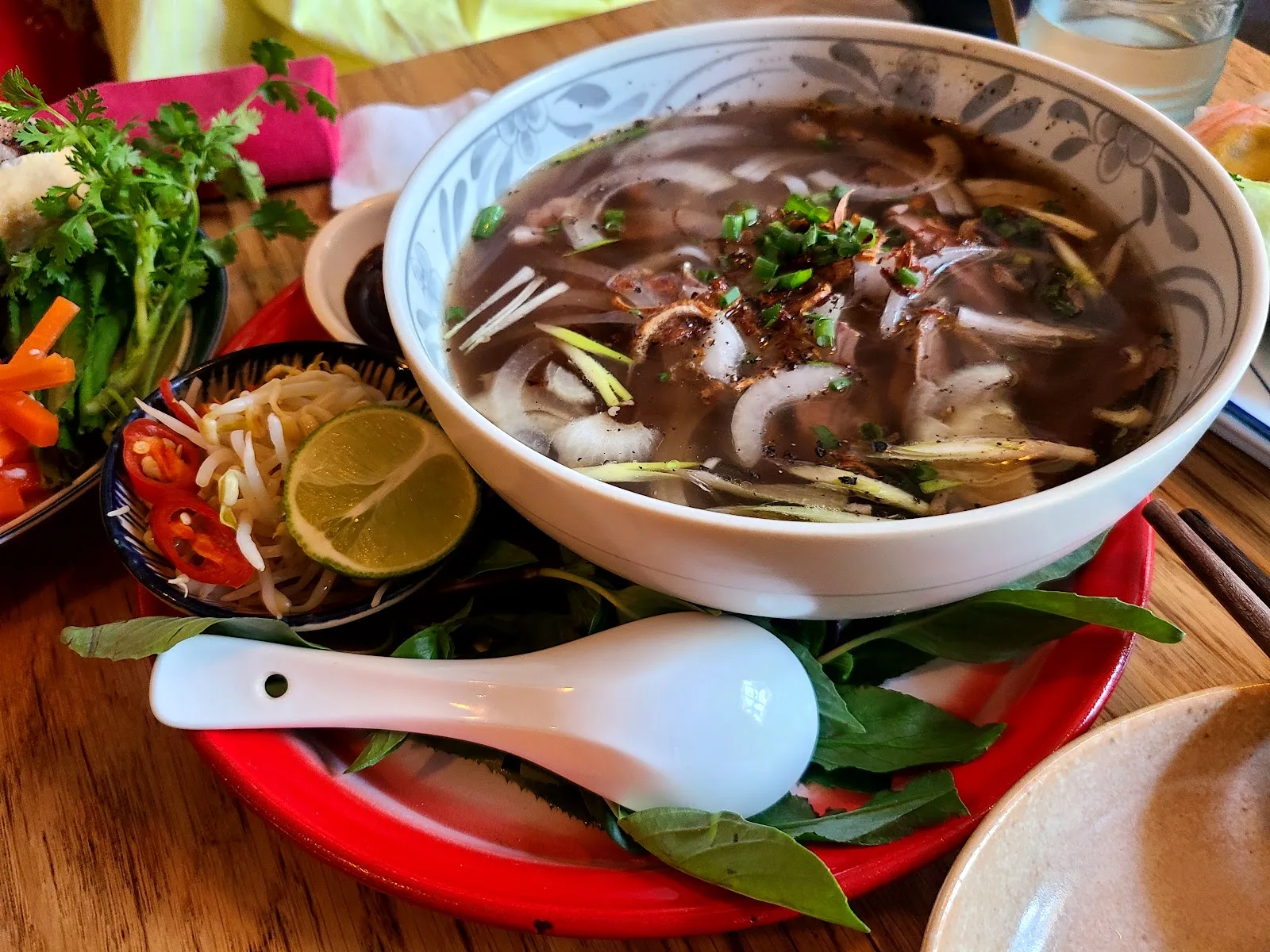 Bol de nouilles au BÚN, Langka Lane