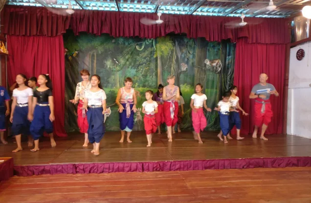 Champey Academy of Arts — traditional dance