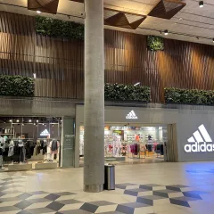 Chip Mong Mall Norodom Blvd — photo