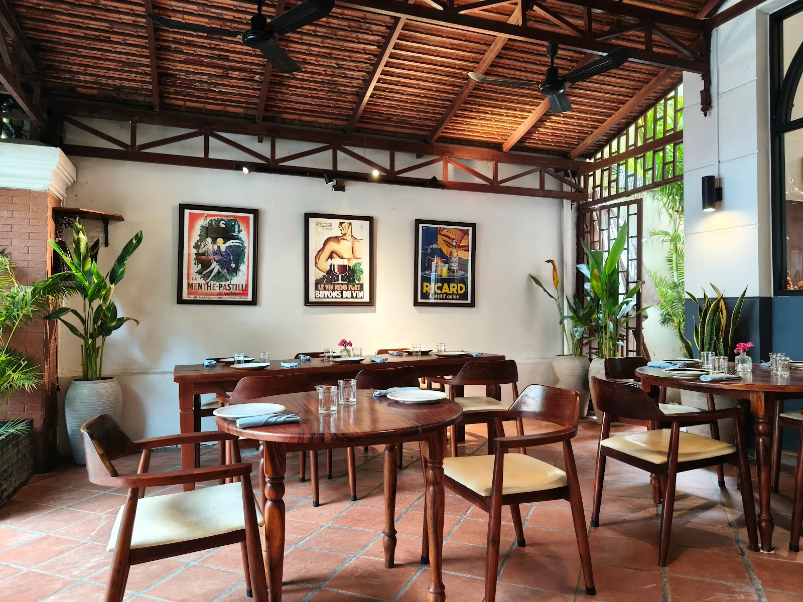 Salle de Comptoir, rue 84