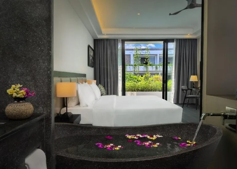 Eightfold Urban Resort — photo 4