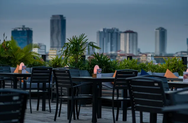 Le Moon Rooftop — photo