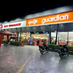 Lucky Supermarket Sen Sok