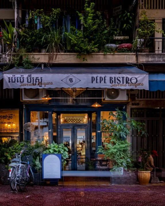 Façade de Pépé Bistro, rue 13