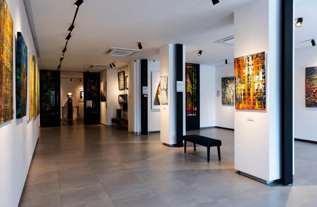The Gallerist — contemporary paintings