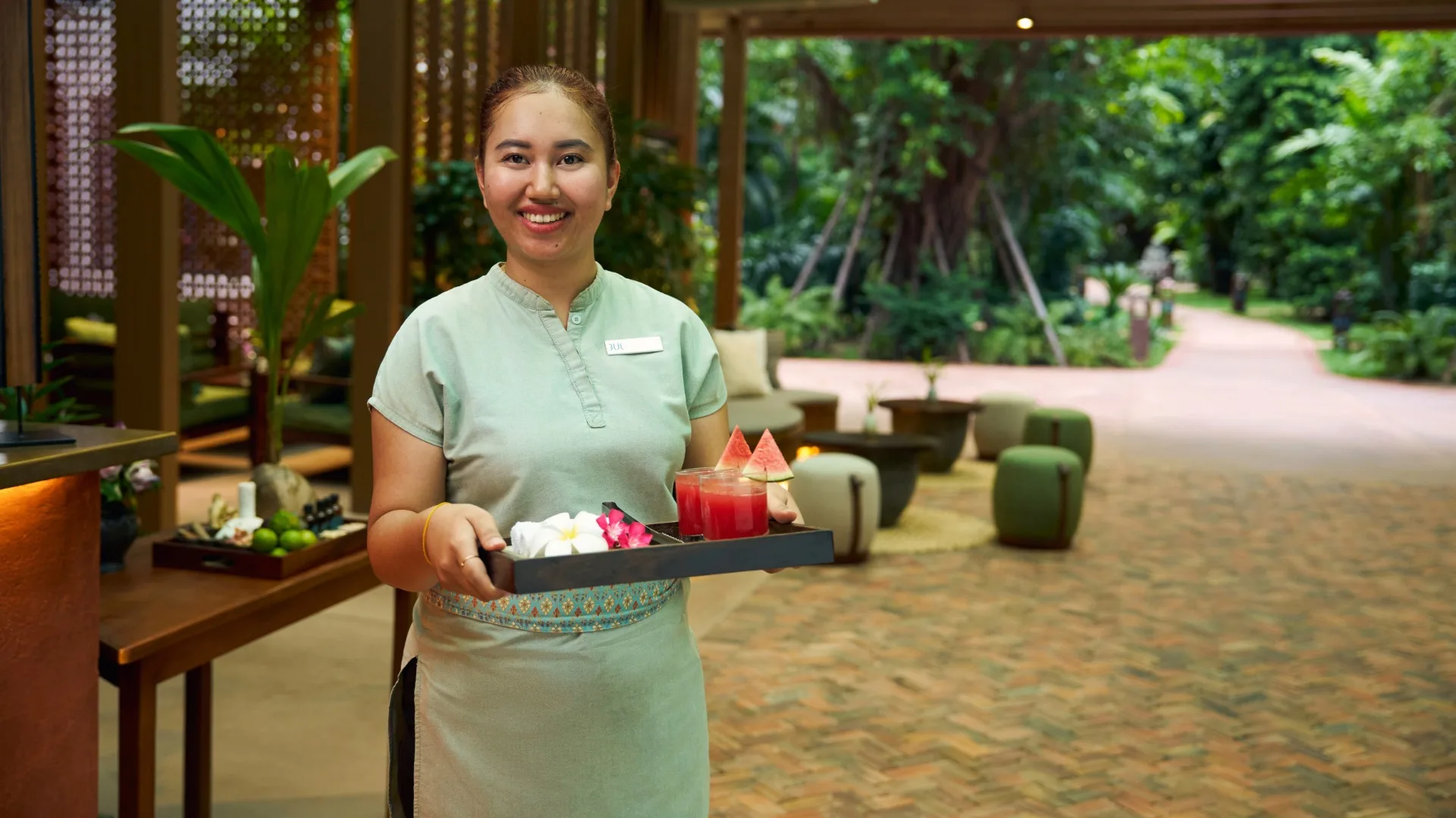 TUI BLUE Angkor Grace — suite et balcon