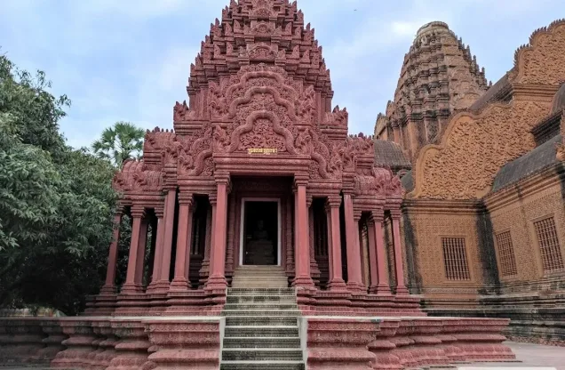 Wat Sowann Thamareach — gateway